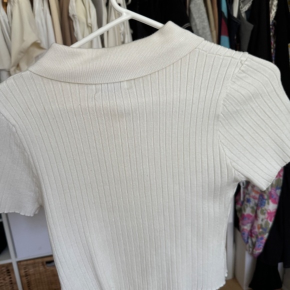 Zip crop top - Picture 2 of 2